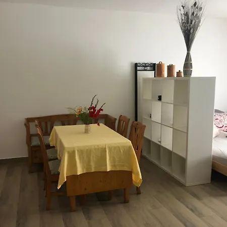 Am Fusse Des Schlosses 아파트 *