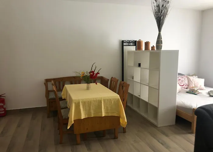 Am Fusse Des Schlosses شقة *